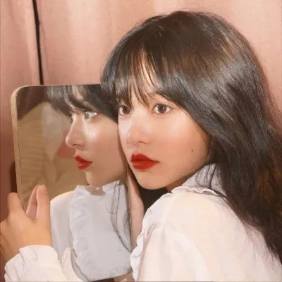 加油站的女孩